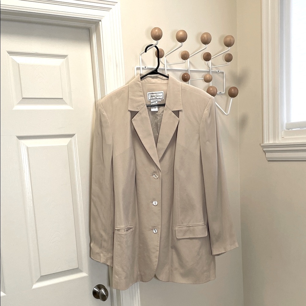 Diane Gilman - Classic Silk Button Down Blazer Neutral - 2x